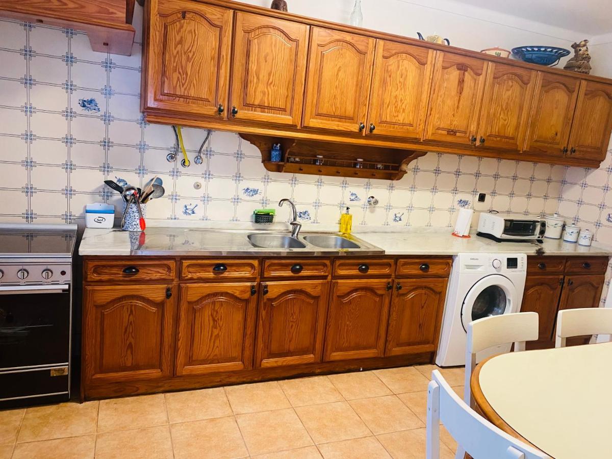 Swordfish Beach House Peniche Luaran gambar