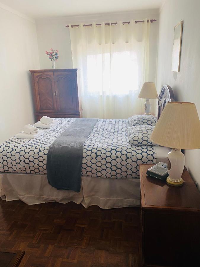 Swordfish Beach House Peniche Luaran gambar